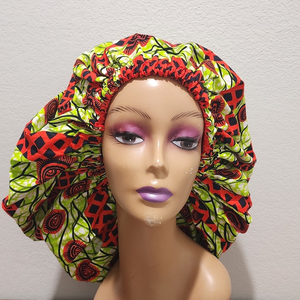 Uwakstar Designs Handmade Colorful Patterned Bonnet XL